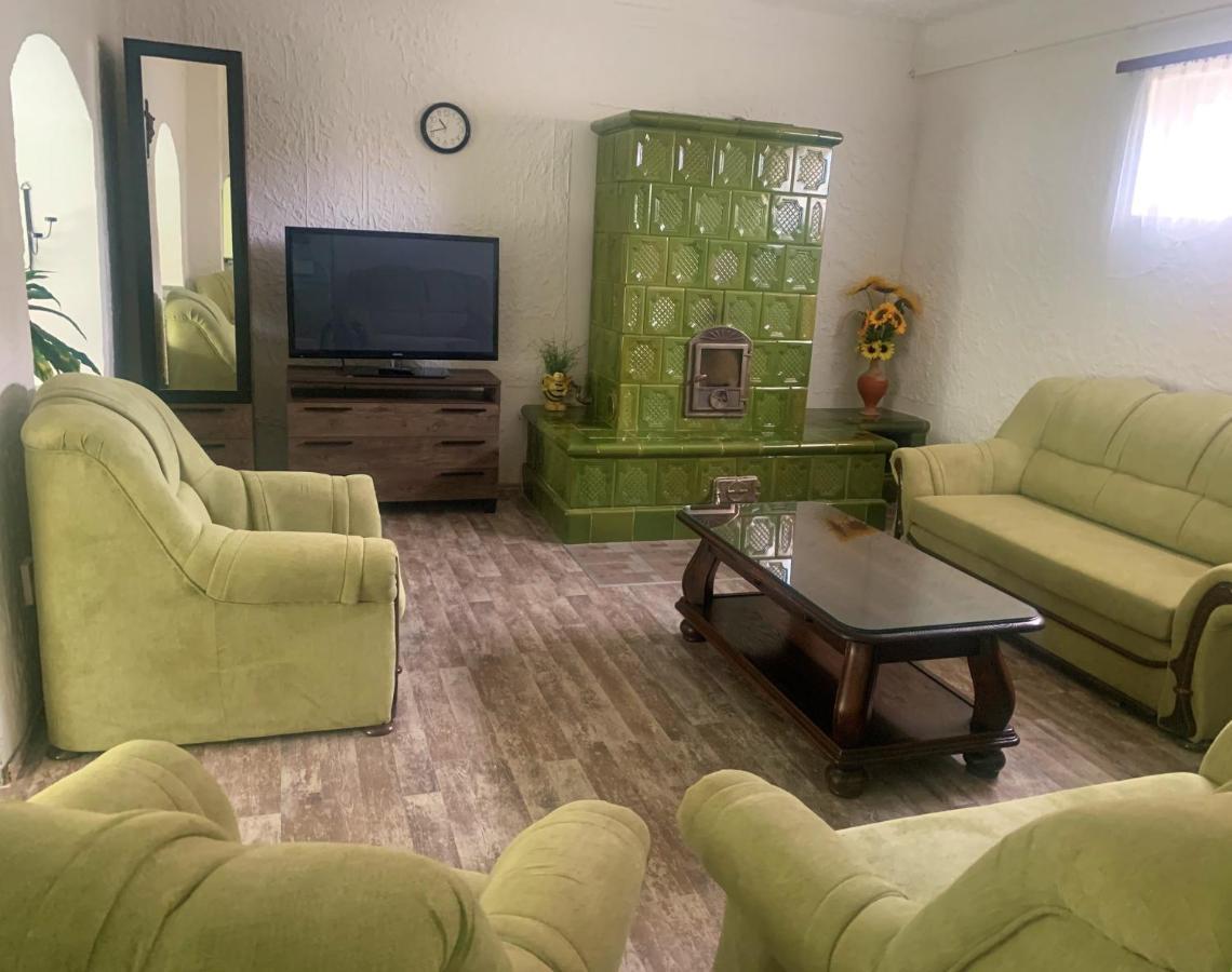 Viktor Apartmanhaz Apartment Zamárdi Екстериор снимка